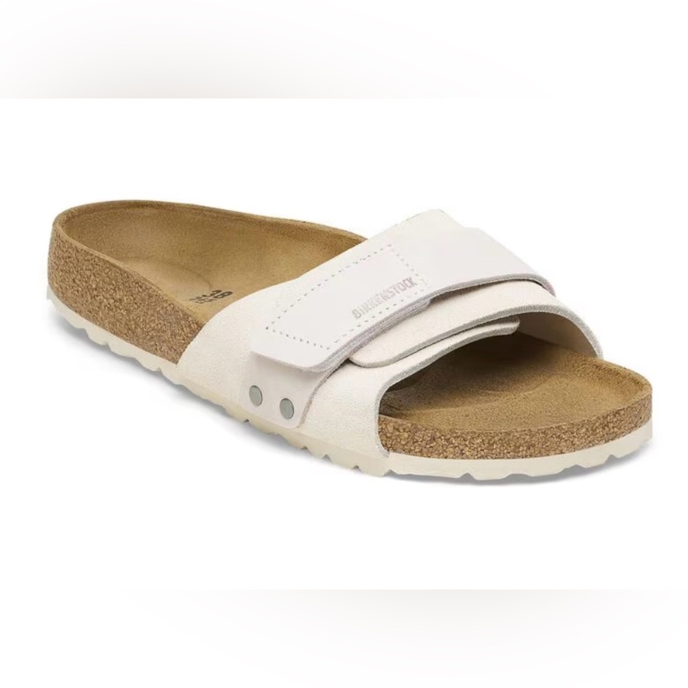 Cute Birkenstock sandals. Worn a few times. Size 39(7.5-8)
